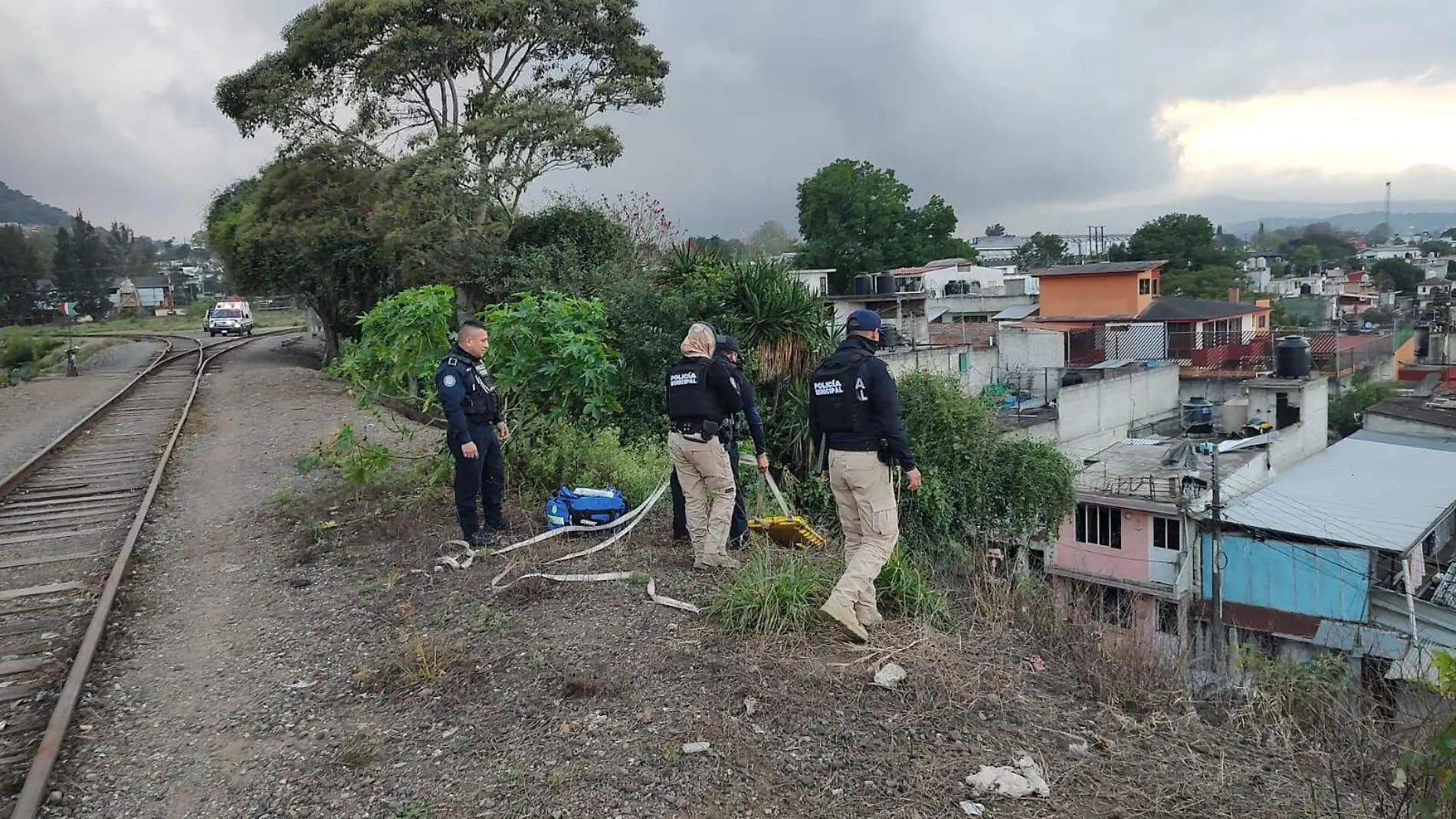 Localizan a joven lesionado con arma blanca en Xalapa